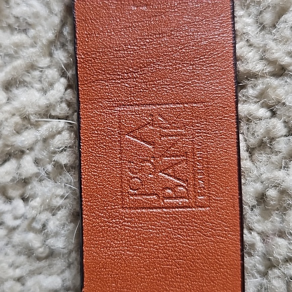 Jos A Bank Leather Belt - Picture 3 of 7